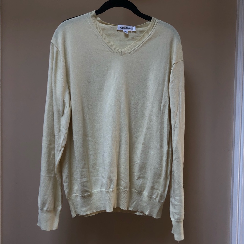 Calvin Klein Sweater